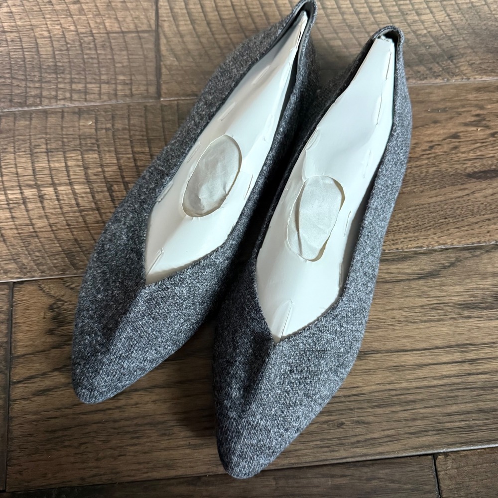 MIA Izzy Gray Marl Knit Pointed Toe Flats V-Vamp Slip On Shoes Womens 9M
